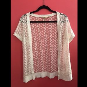 True Grit Floral Pull-Over